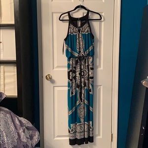 Blue maxi dress with little keyhole jewel detail